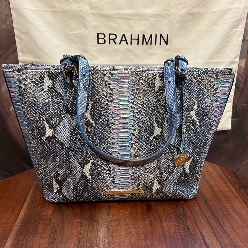 Handbag - Picture 2 of 4